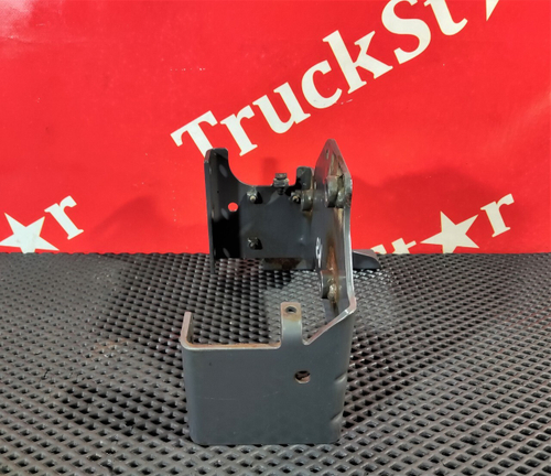 Кронштейн осушителя воздуха