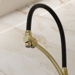 Смеситель для кухни Sancos Eri с гибким изливом, цвет полированное золото/черный, PVD покрытие, арт. SC4001ZG
