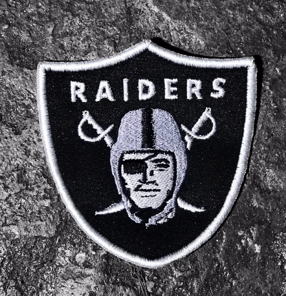 Нашивка Raiders