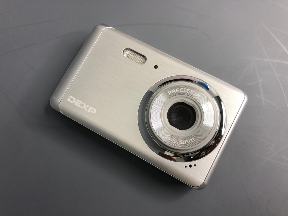 DEXP DC5200