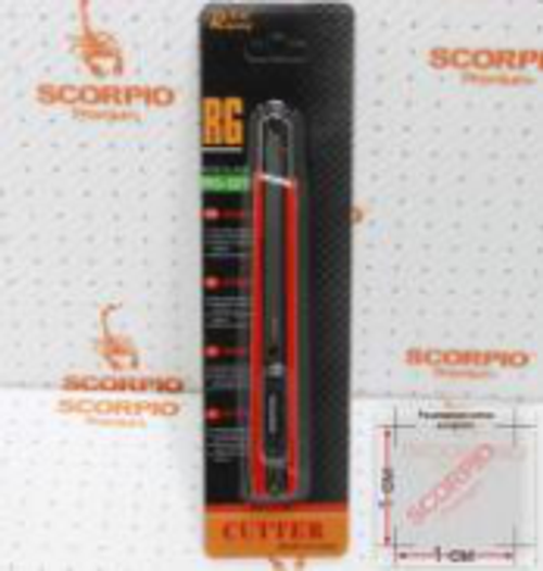 Нож с пластиковой ручкой RG-321