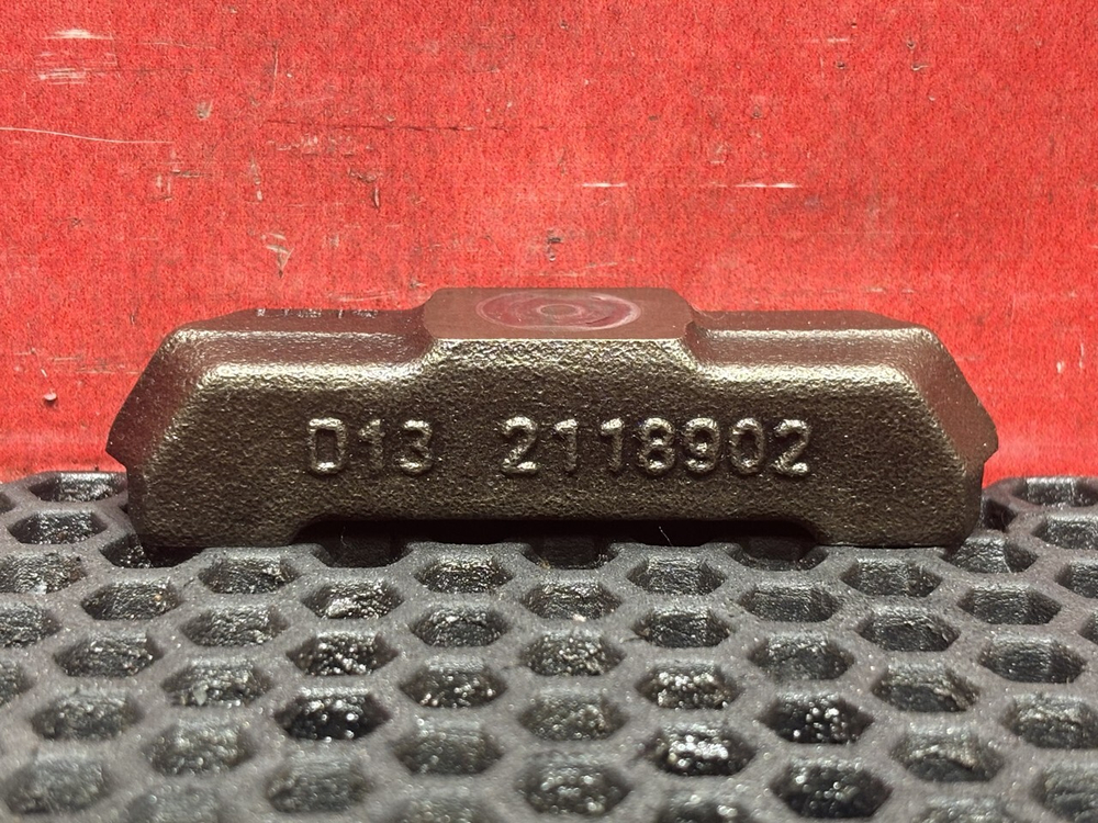 Мост клапана впускной 2019г