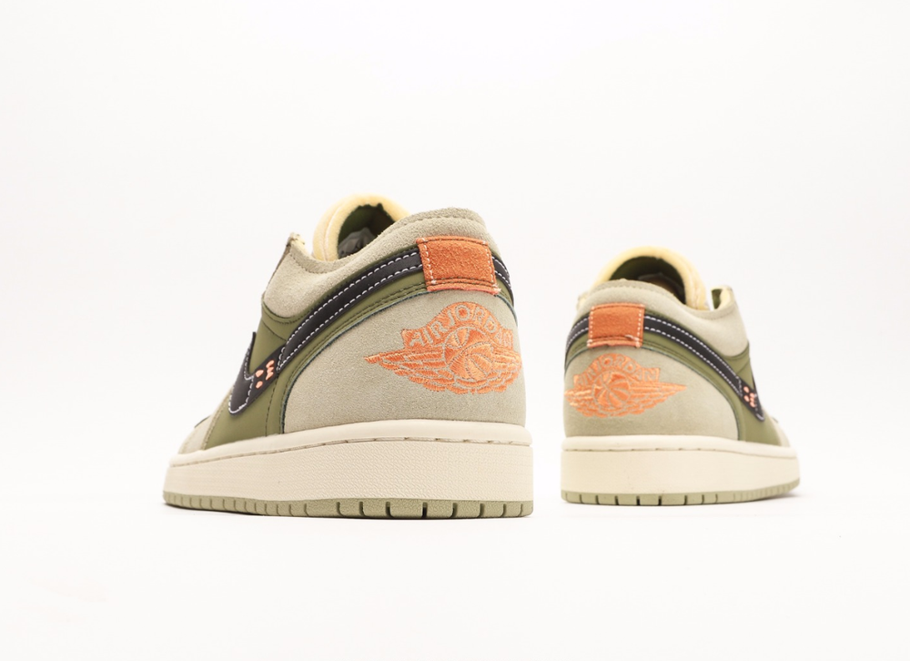 Jordan 1 Low SE Craft Light Olive