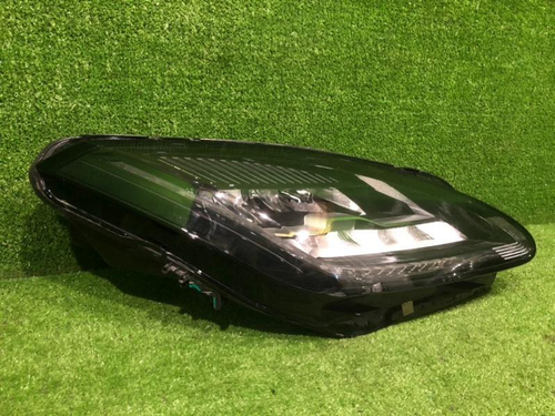 Фара правая Jaguar E-PACE (2017-2021) LED