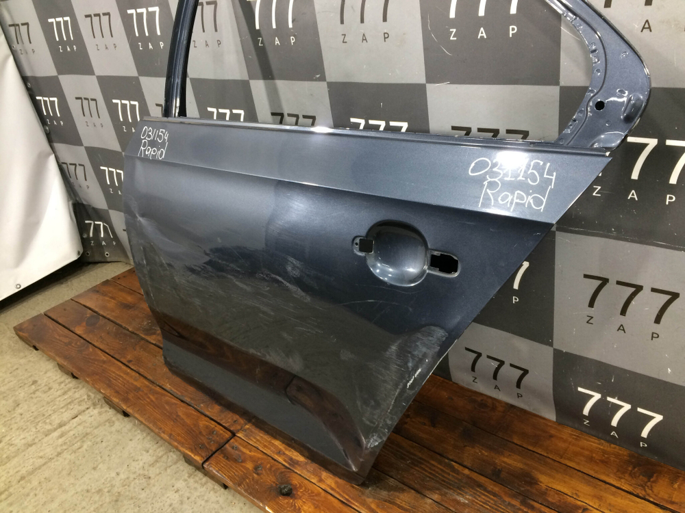 Дверь задняя левая Polo 6 / Rapid 1-2 Б/У Оригинал 60u833311