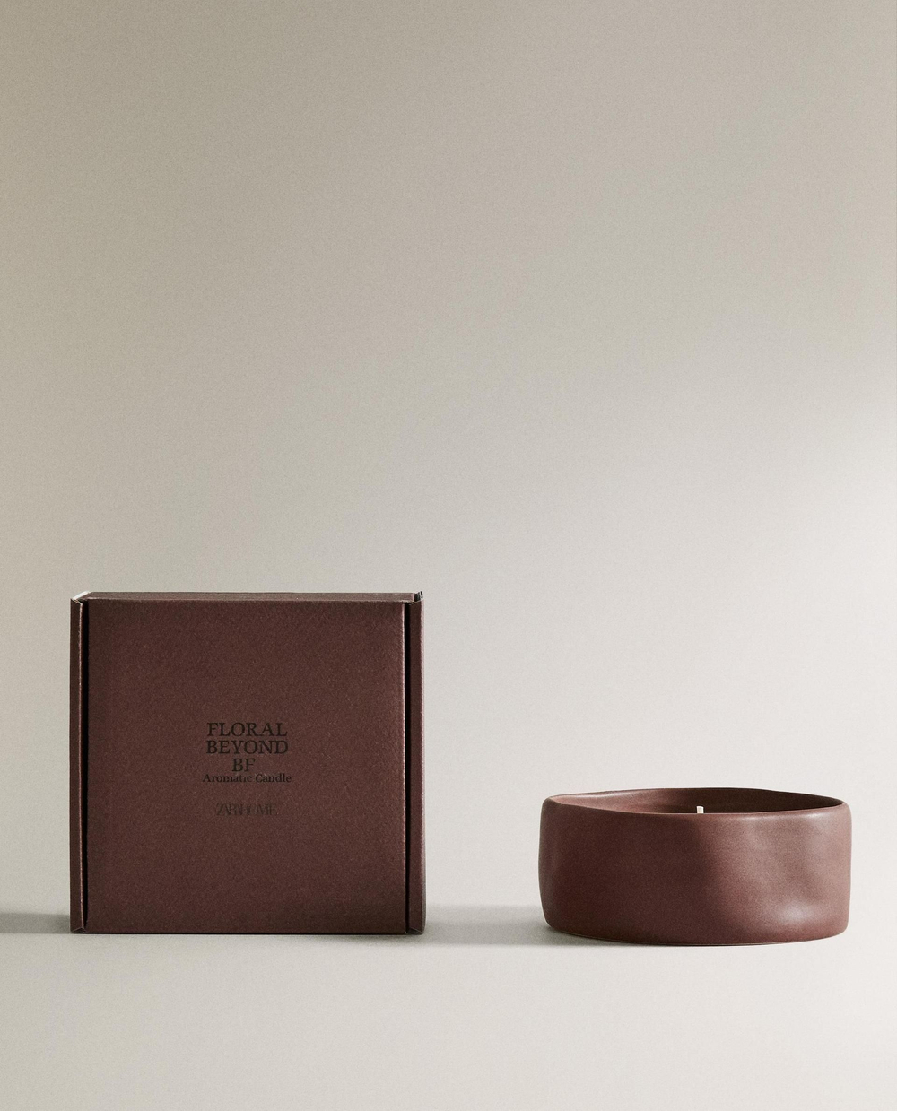 Zara Home - Ароматическая свеча floral beyond, 170 г