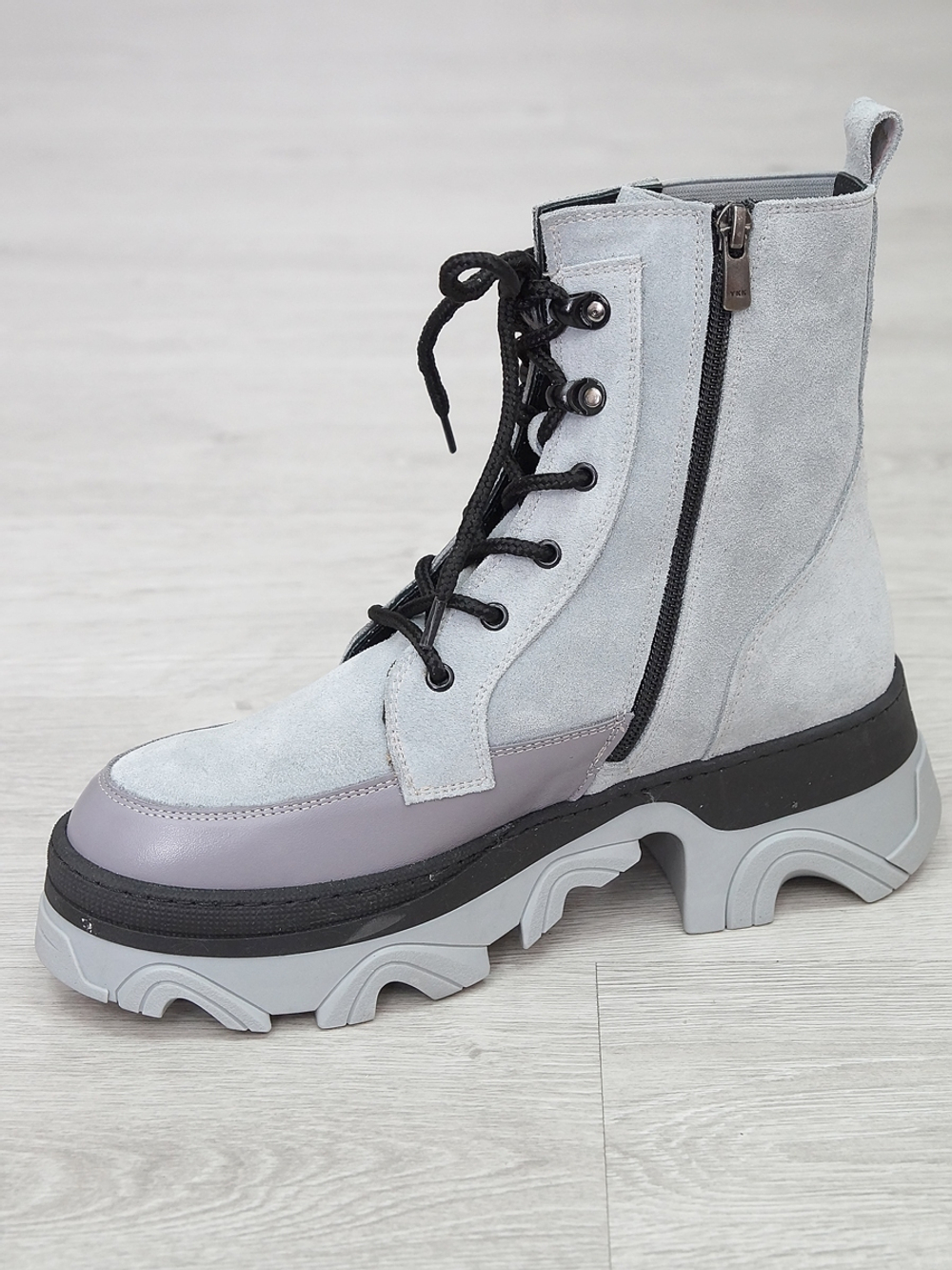 Ботинки женские зимние