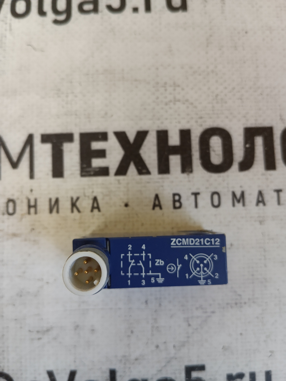 Telemecanique ZCMD21C12 с хранения