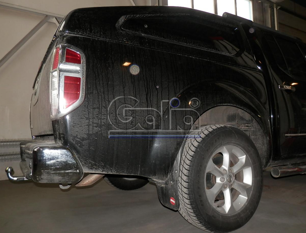 Фаркоп оцинкованный Galia N052C для Nissan Navara D40 2005-(паспорт и сертификат в комплекте)(без электрики)
