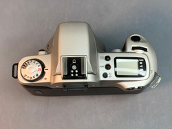 Canon EOS 500 Kit 28-80mm