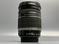 Canon EF-S 18-200mm IS Царапины на линзе