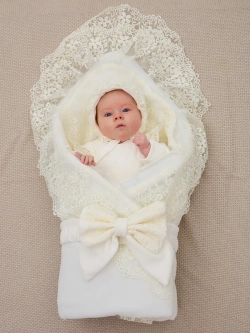 Конверт на выписку новорожденного весна