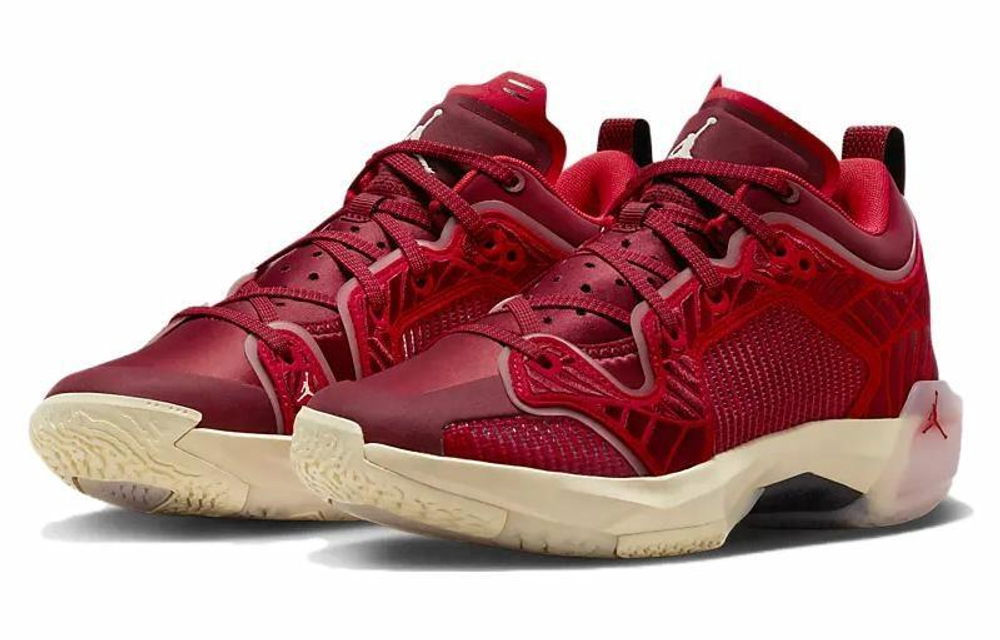 Кроссовки Jordan Air Jordan 37 Low "Team Red" (Женская размерная сетка)