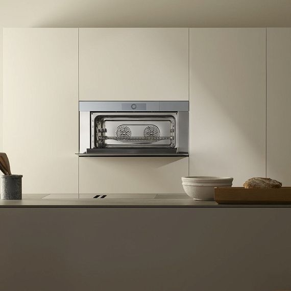 Паровой шкаф V-ZUG CombiSteamer V6000 45L Grand черное стекло CS6T-23034