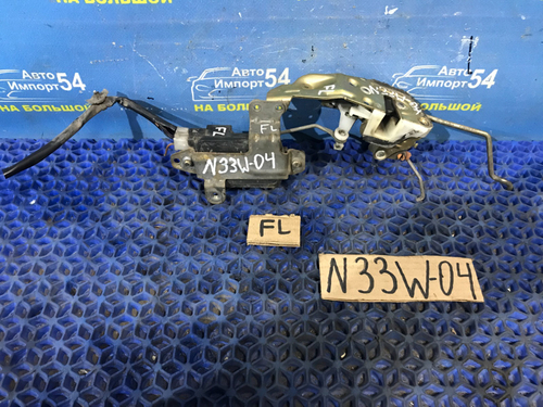 Замок двери передней левой MITSUBISHI CHARIOT 1994