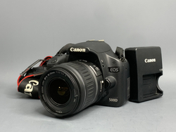 Canon 500D kit 18-55 mm 7.900 кадров