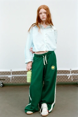 ZARA БРЮКИ WIDE LEG ИЗ МЯГКОЙ ТКАНИ PENN ©, ЗЕЛЕНЫЙ/ЭКРЮ