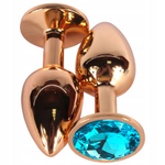 Золотистая гладкая анальная пробка с голубым кристаллом - 6,8 см. (Цвет: голубой)