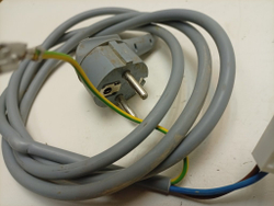 LS60840L кт54 Сетевой шнур для стиральной машины AEG SH135732 б/у