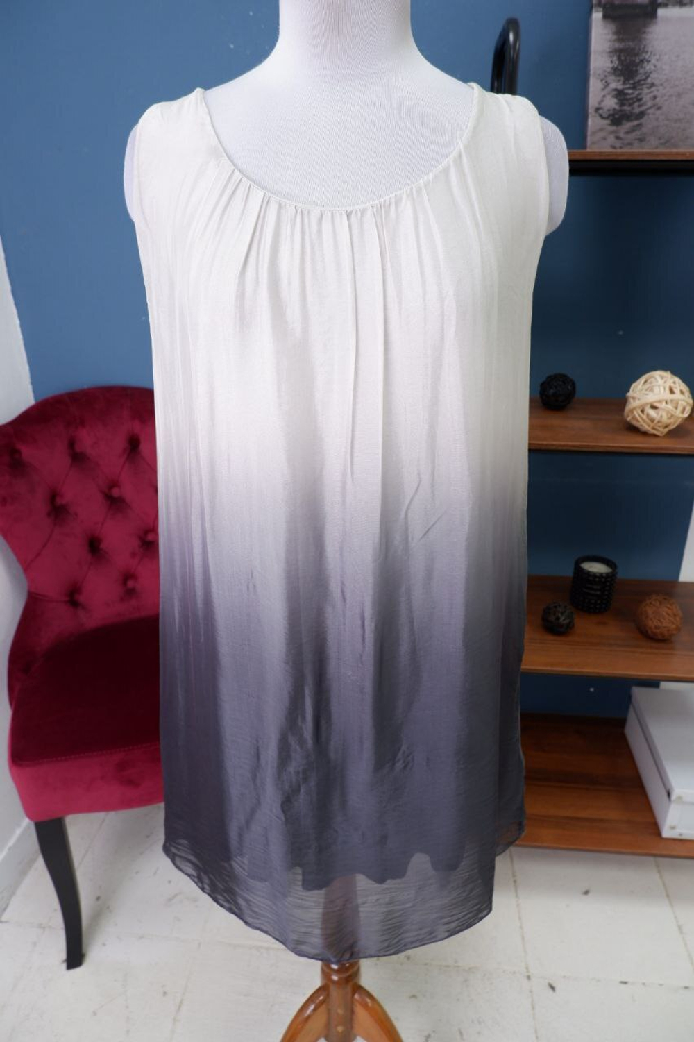 Платье Monton шелковое 44 размер, новое