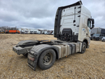 Shacman (Shaanxi) SX* 4x2 Седельный тягач SX4188YY381 (Дизельный, 12,5 л, 473 л.с., АТ)