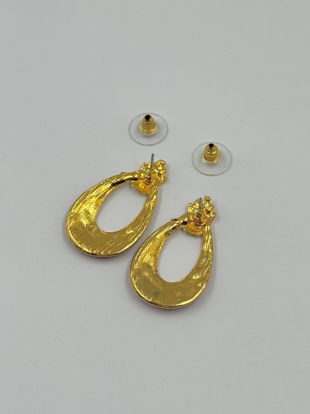 Серьги с красной эмалью