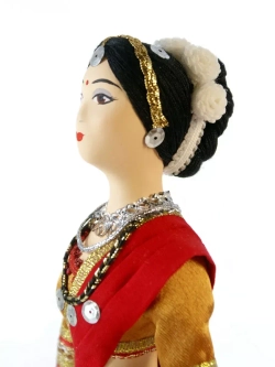 Кукла коллекционная Танцовщица. Индия