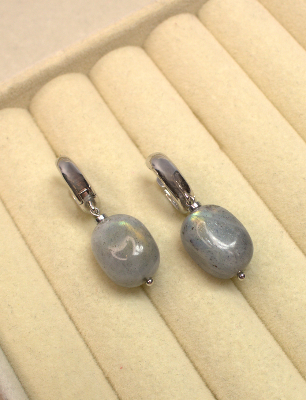 Серьги с натуральным лабрадором "Сияние"