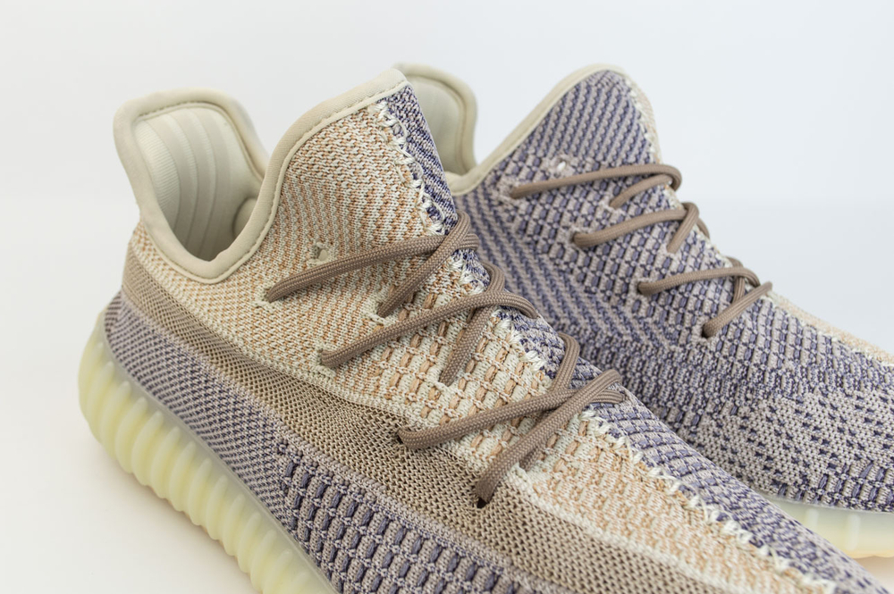 Кроссовки Adidas Yeezy 350 boost V2 Ash Pearl Wmns