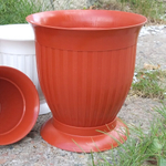 Вазон 5 л. на подставке терракотовый