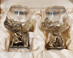 Набор из 2-х бокалов для коньяка "Охота на вепря и Мишки на дереве" (подарочный футляр)