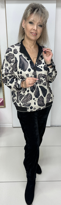 Блузон-поло с бежево-серыми мазками