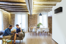 Кондиционер Daikin Stylish FTXA25BT/RXA25A Inverter. Цвет: Панель цвета чёрного дерева, корпус чёрный