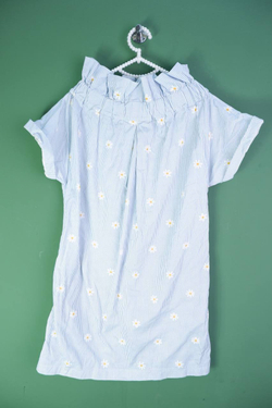 Блузка Belucci стильная, визуально на 46 размер