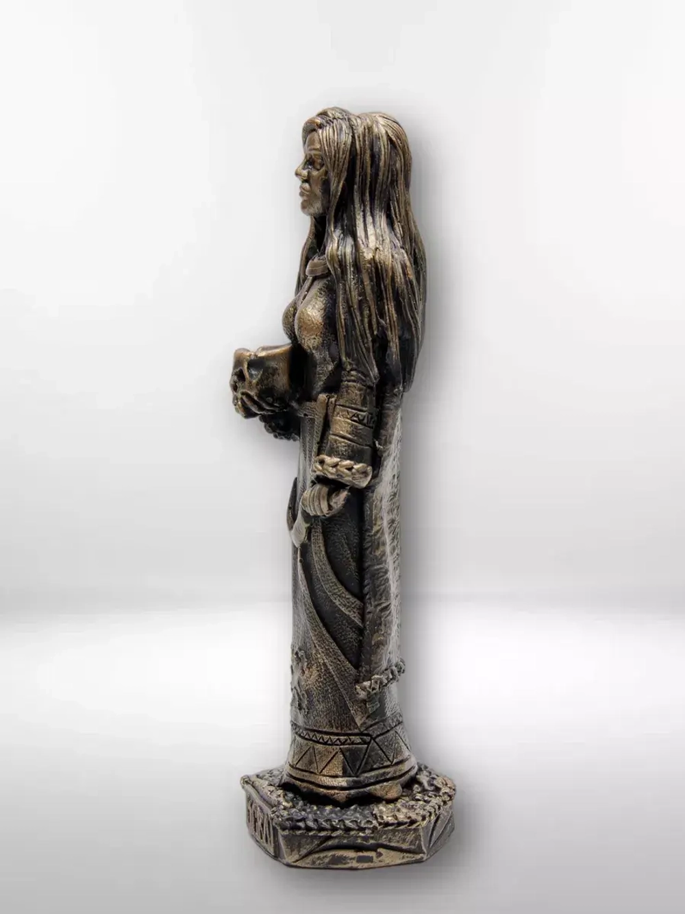 Коллекционная алтарная фигурка статуэтка Богиня Мара оберег