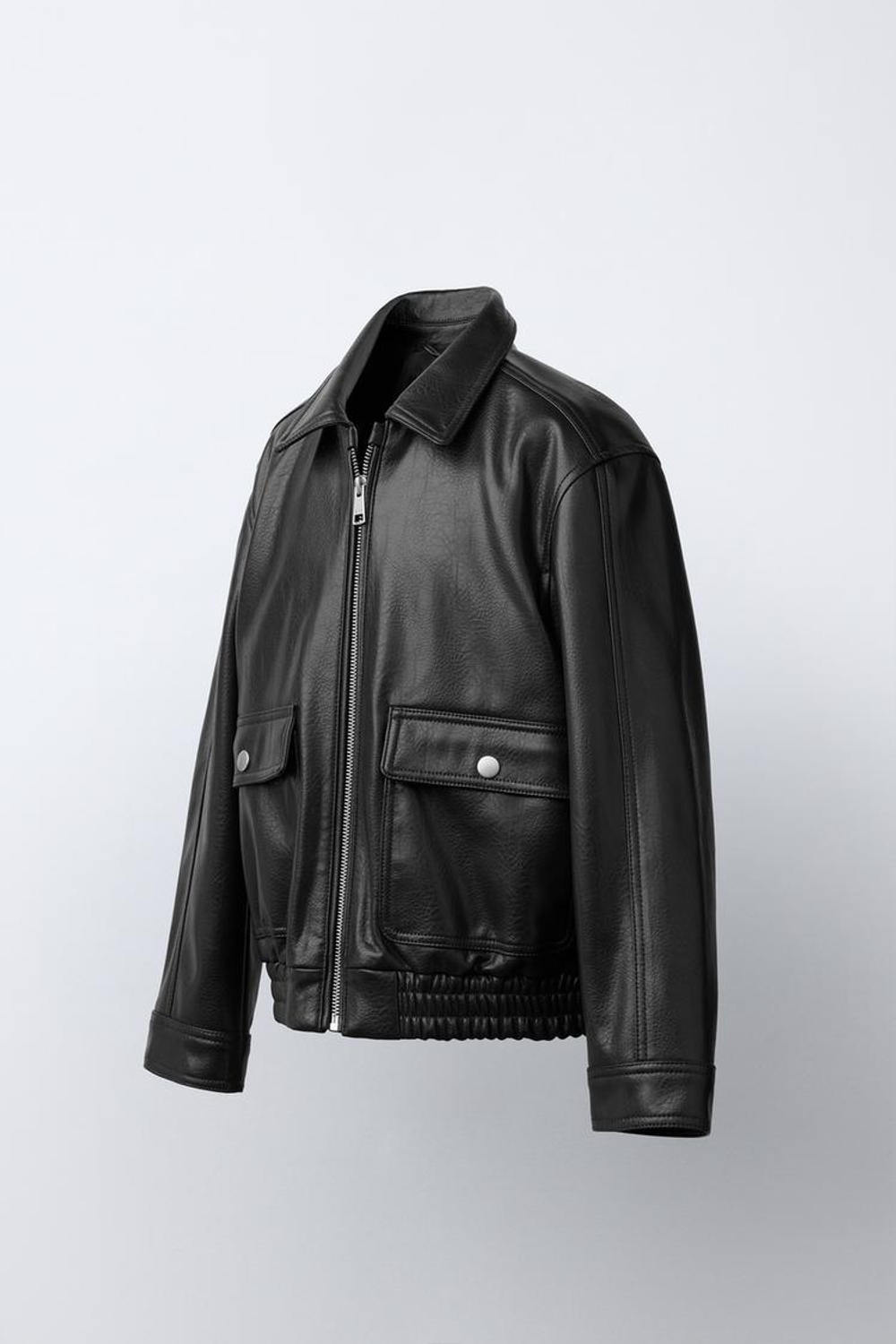 ZARA КУРТКА ИЗ ИСКУССТВЕННОЙ КОЖИ С КАРМАНАМИ, ЧЕРНЫЙ