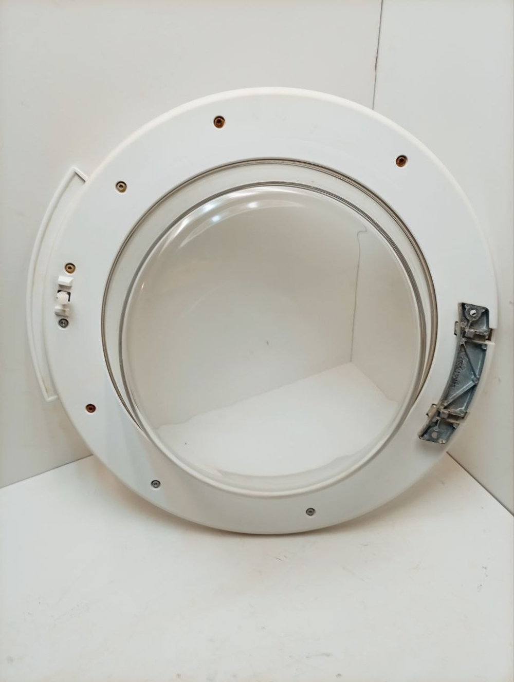 S1WTF3002A кт14 Люк стиральной машины Siemens Bosch 266750 б/у