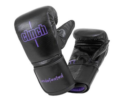 Перчатки снарядные Clinch Bag Mitts Undefeated черные C167