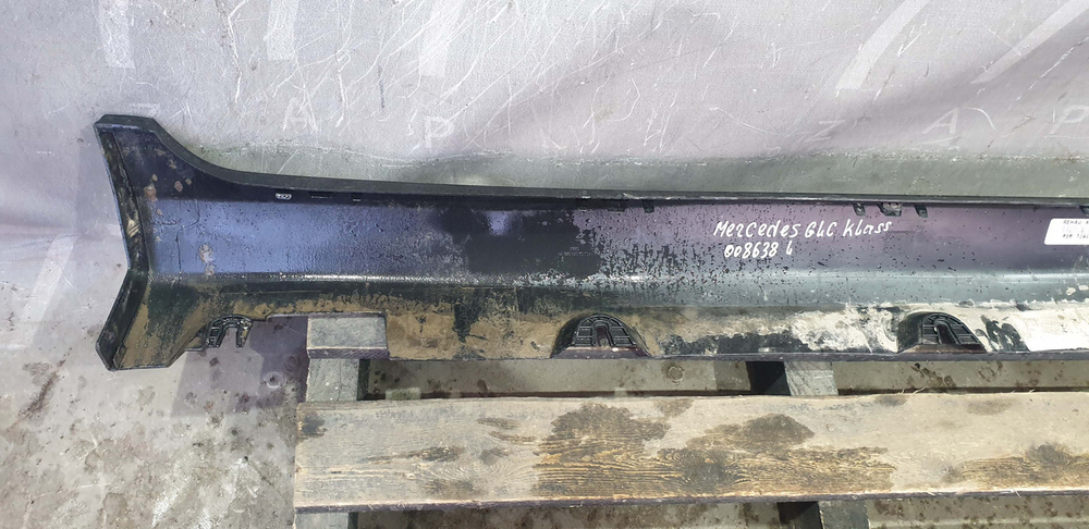 Накладка порога левого Mercedes GLC (X253) 15-нв Б/У Оригинал A2536980800