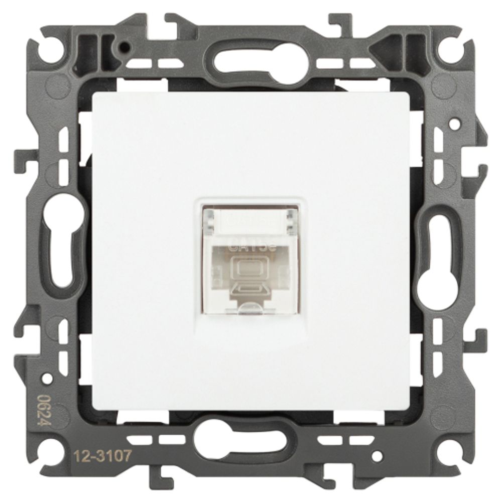 Розетка ЭРА Серия 12 12-3107-01М информационная RJ45, белый матовый