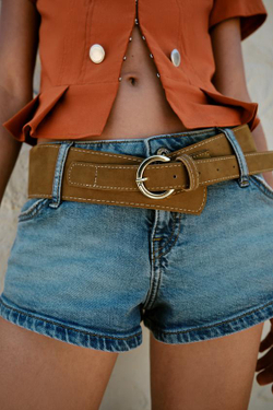 ZARA ДЖИНСОВЫЕ ШОРТЫ Z1975 С РЕМНЕМ, ВЫЦВЕТШИЙ СИНИЙ