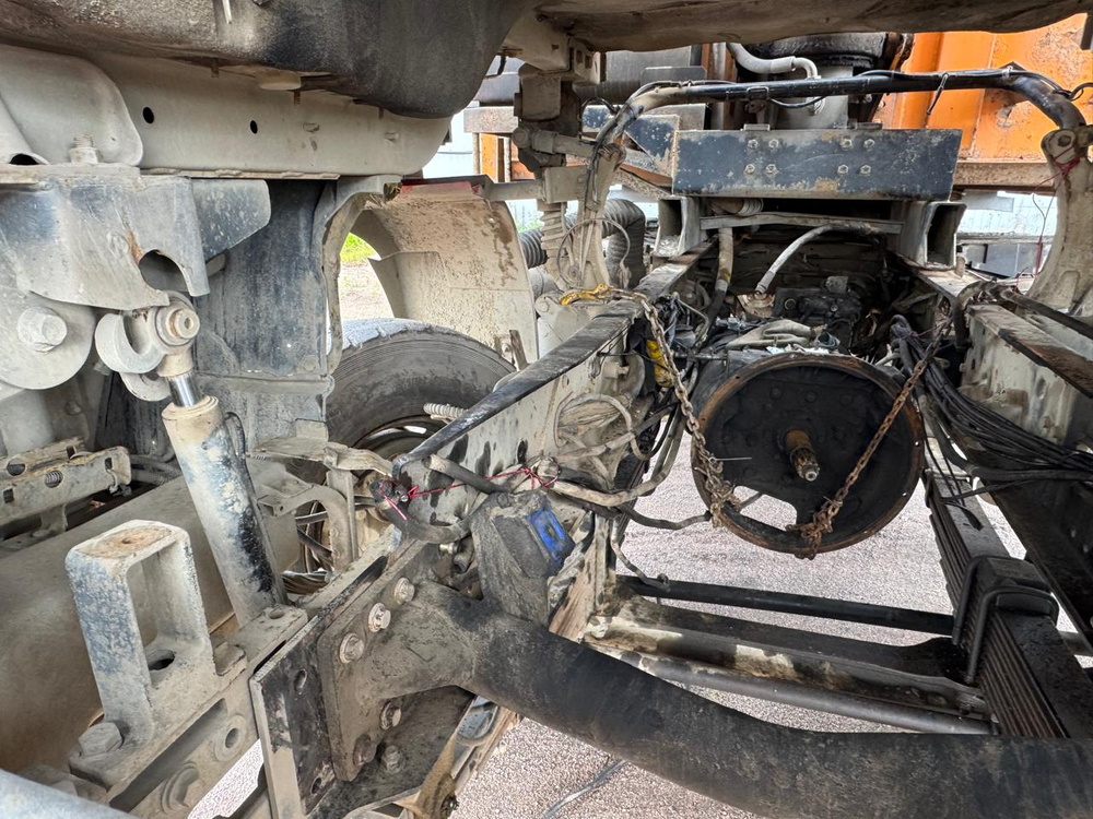 Shacman (Shaanxi) SX* 6x4 Самосвал SX32586T384 (Дизельный, 11,6 л, 369 л.с., МТ)