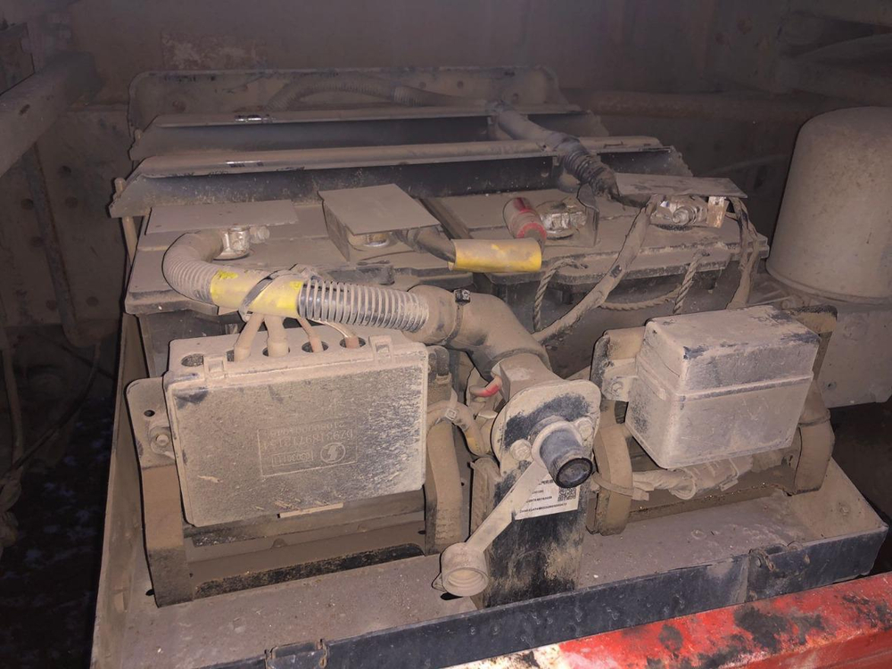 Shacman (Shaanxi) SX* 6x4 Самосвал SX3258DR384 (Дизельный, 9,7 л, 336 л.с., МТ)