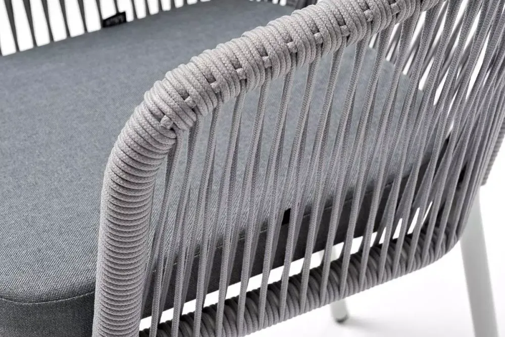 "Марсель" стул плетеный из роупа, каркас алюминий белый муар, роуп светло-серый круглый, ткань светло-серая