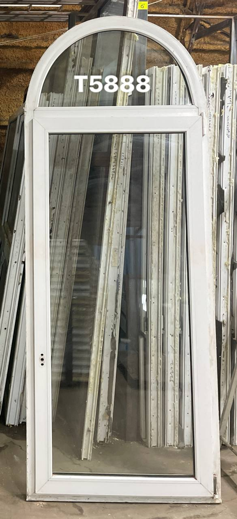 Окно Пластиковое Б/У Арочное 222 (181) (в) х 87(ш)