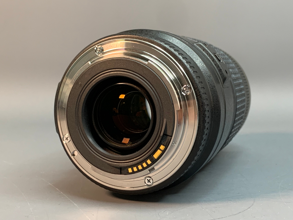 Canon EF 70-300mm 4-5.6 IS USM
