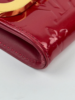 Сумка Louis Vuitton Rossmore Pomme D’Amour Monogram Vernis