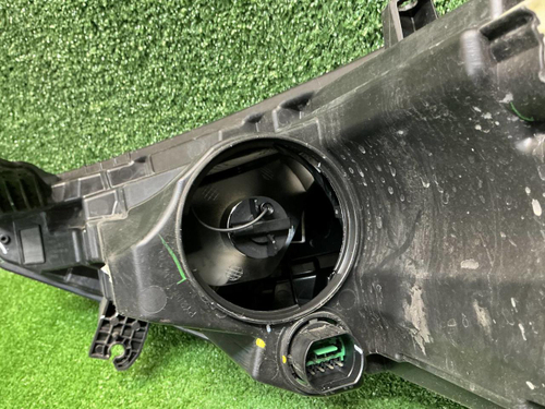 Фара правая Changan Uni-V (2022-н.в.) LED