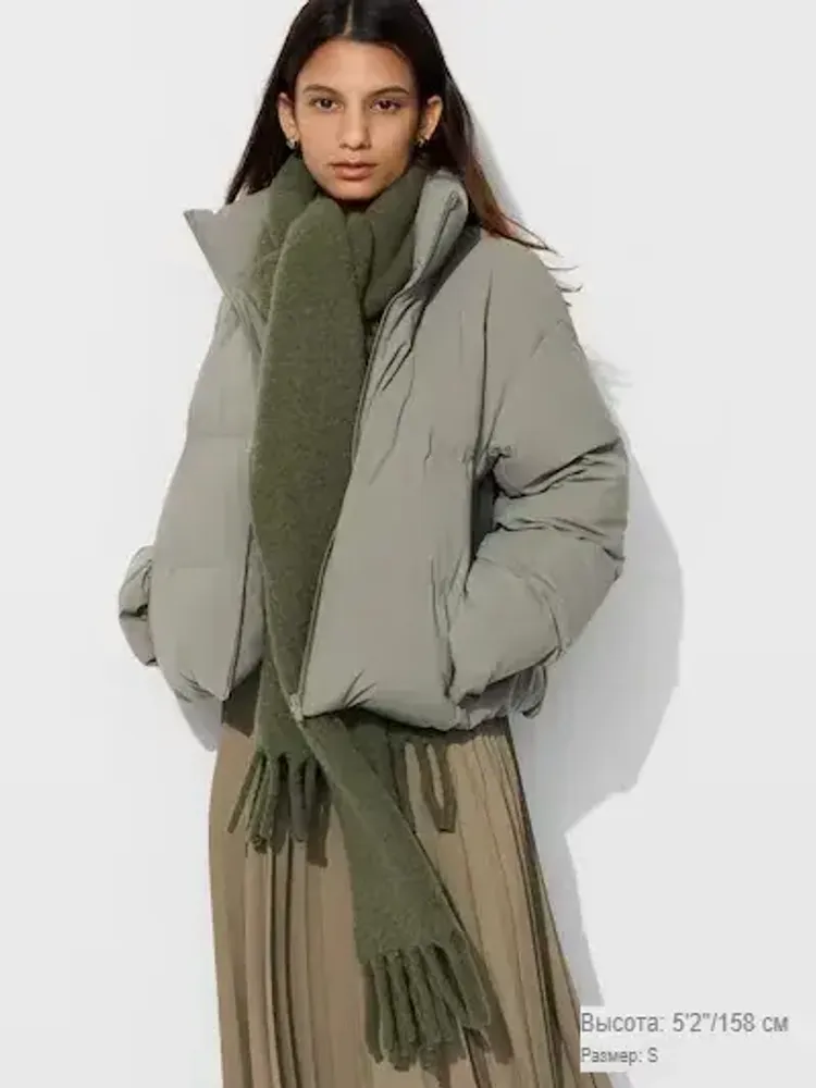 UNIQLO БЕСШОВНЫЙ ПУХОВИК, ОЛИВКОВО-ЗЕЛЕНЫЙ