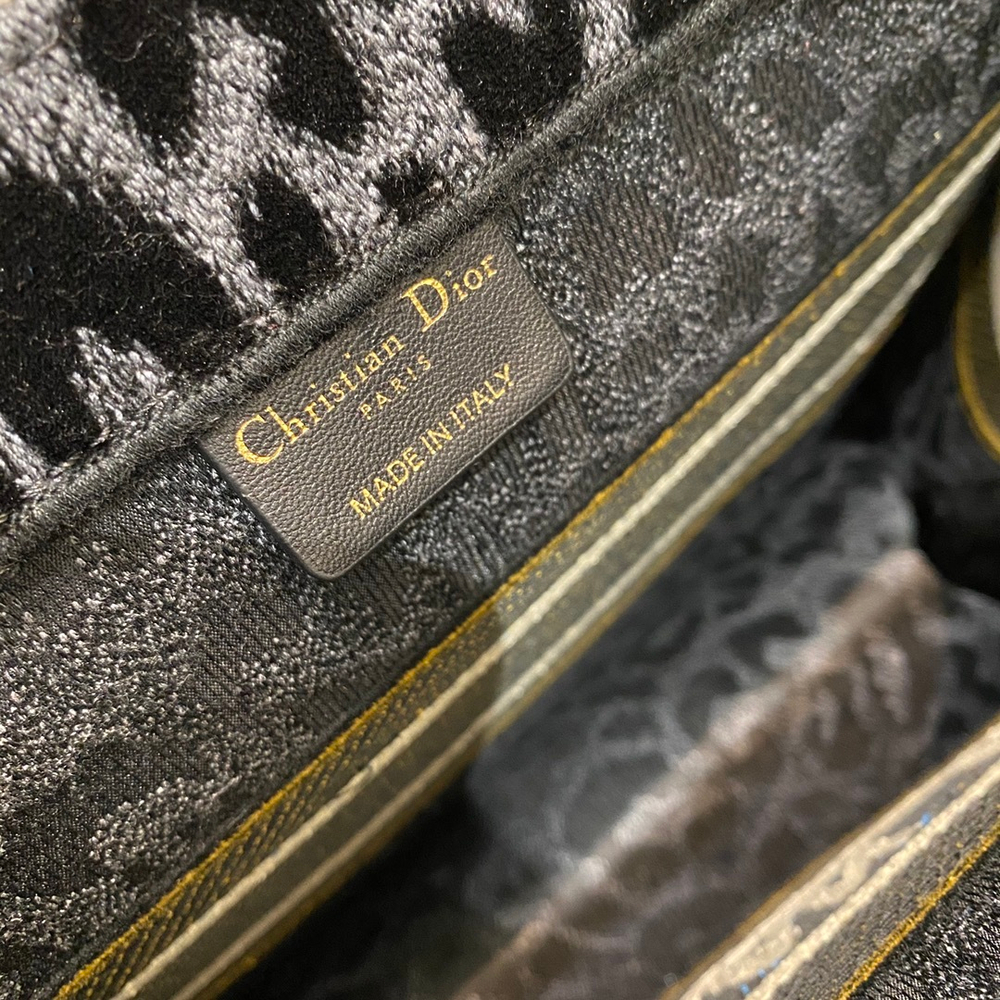 Christian Dior Book Tote 36 cm